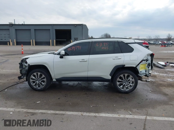 2019 Toyota RAV4 Limited with VIN 2T3N1RFVXKW071165, listed as a IAAI auction lot 41644791 with 57,195 mi miles. Bid and sale history available at carsss.com. Image 15.