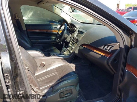 2010 Lincoln MKT EcoBoost with VIN 2LMHJ5AT4ABJ25332, listed as a IAAI auction lot 42176728 with Not Provided miles and . Bid and sale history available at DreamBid. Image 5.