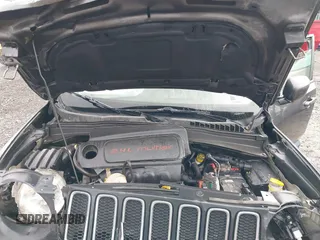 2017 Jeep Renegade Latitude with VIN ZACCJBBB3HPF61108, listed as a IAAI auction lot 39055699 with 181,598 mi miles and . Bid and sale history available at DreamBid. Image 10.