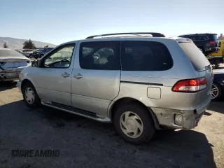 2003 Toyota Sienna LE with VIN 4T3ZF13CX3U548606, listed as a Copart auction lot 76382844 with 199,793 mi miles and Salvage Title. Bid and sale history available at carsss.com. Image 2.