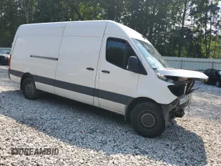 2022 Mercedes-Benz Sprinter Cargo with VIN W1Y40CHY1NT102227, listed as a Copart auction lot 64997704 with Not Provided miles and Salvage Title. Bid and sale history available at carsss.com. Image 4.