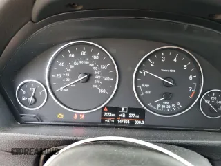 2015 BMW 3 Series 320i xDrive z VIN WBA3C3G50FNT53581, wystawiony jako Copart lot #58745745 z przebiegiem 147 804 mil mil oraz Szkoda całkowita • Salvage title. Historia ofert i sprzedaży dostępna na DreamBid. Obrazek 9.