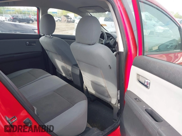 2012 Nissan Sentra S z VIN 3N1AB6AP3CL651825, wystawiony jako IAAI lot #42105035 z przebiegiem 193 890 mil mil oraz . Historia ofert i sprzedaży dostępna na DreamBid. Obrazek 8.
