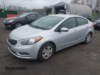 2016 Kia Forte LX with VIN KNAFK4A67G5501704, listed as a IAAI auction lot 42027500 with 269,131 mi miles. Bid and sale history available at carsss.com. Image 2.