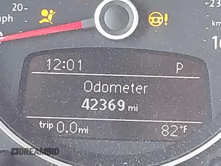 2015 Volkswagen Beetle 1.8T w/Tech with VIN 3VW517AT4FM803238, listed as a IAAI auction lot 41812373 with 42,369 mi miles and . Bid and sale history available at DreamBid. Image 15.