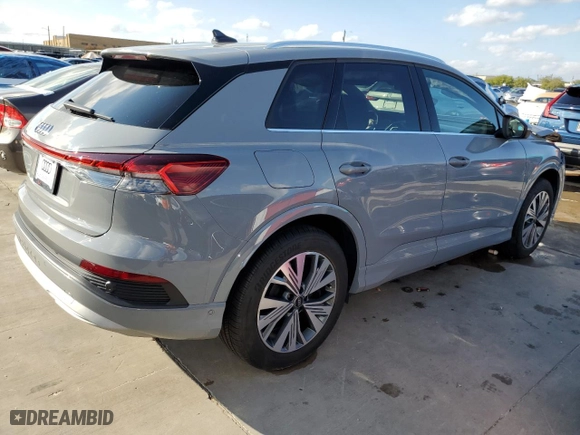 2023 Audi Q4 e-tron Premium Plus with VIN WA1BCBFZ5PP075290, listed as a Copart auction lot 73152213 with NaN miles. Bid and sale history available at carsss.com. Image 3.