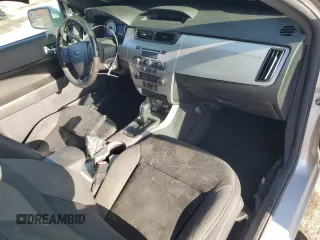 2008 Ford Focus SE z VIN 1FAHP33N38W217516, wystawiony jako Copart lot #54433985 z przebiegiem 139 503 mil mil oraz Szkoda całkowita • Salvage title. Historia ofert i sprzedaży dostępna na DreamBid. Obrazek 8.