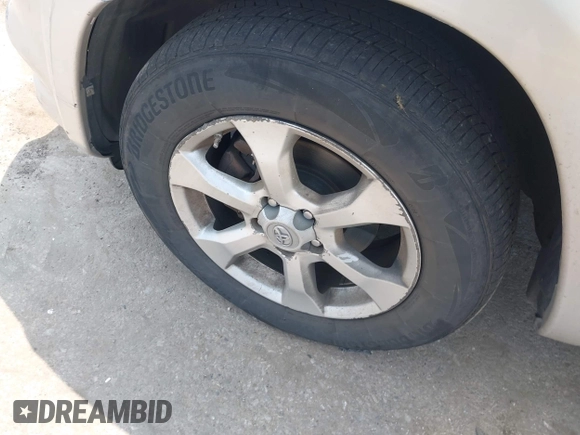2010 Toyota RAV4 Limited with VIN 2T3DK4DV8AW030367, listed as a IAAI auction lot 42447076 with 186,994 mi miles and . Bid and sale history available at DreamBid. Image 12.