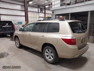 2008 Toyota Highlander with VIN JTEES41A282058492, listed as a IAAI auction lot 41609226 with 217,807 mi miles. Bid and sale history available at carsss.com. Image 3.