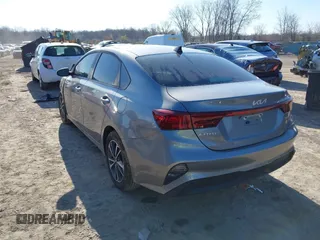 2024 Kia Forte LXS with VIN 3KPF24ADXRE802833, listed as a IAAI auction lot 42059433 with 9,734 mi miles and . Bid and sale history available at DreamBid. Image 3.