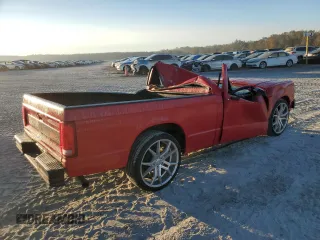 1992 GMC Sonoma with VIN 1GTCS14R2N8519033, listed as a Copart auction lot 76055424 with Not Provided miles and Salvage Title. Bid and sale history available at DreamBid. Image 3.