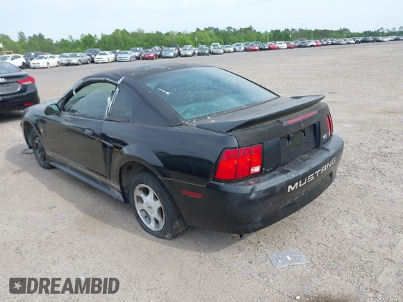 2000 Ford Mustang with VIN 1FAFP4048YF163834, listed as a IAAI auction lot 42090407 with 161,928 mi miles. Bid and sale history available at carsss.com. Image 3.