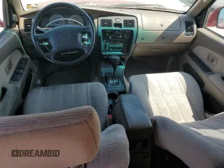 2000 Toyota 4Runner SR5 z VIN JT3GN86RXY0154204, wystawiony jako Copart lot #59130105 z przebiegiem 195 446 mil mil oraz Czysty tytuł • Clean title. Historia ofert i sprzedaży dostępna na DreamBid. Obrazek 8.