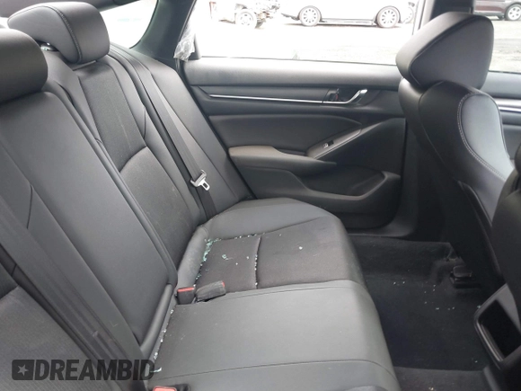 2019 Honda Accord Sedan Sport 1.5T with VIN 1HGCV1F3XKA152792, listed as a IAAI auction lot 39443569 with 48,703 mi miles. Bid and sale history available at carsss.com. Image 8.