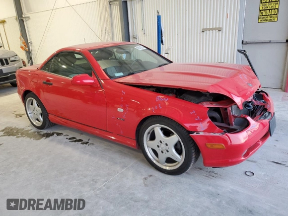 2000 Mercedes-Benz SLK 230 Kompressor with VIN WDBKK47F8YF150465, listed as a Copart auction lot 82610754 with 87,581 mi miles and Clean title. Bid and sale history available at DreamBid. Image 4.