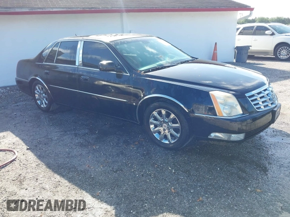 2008 Cadillac DTS 1SC with VIN 1G6KD57Y18U195569, listed as a IAAI auction lot 41936784 with 123,924 mi miles and . Bid and sale history available at carsss.com. Image 1.