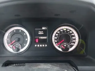 2014 Ram 1500 Tradesman z VIN 3C6JR7DT6EG285109, wystawiony jako IAAI lot #42306741 z przebiegiem 218 286 mil mil oraz . Historia ofert i sprzedaży dostępna na DreamBid. Obrazek 7.