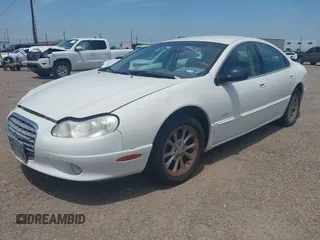 2001 Chrysler LHS z VIN 2C3HC56G31H565954, wystawiony jako IAAI lot #42265472 z przebiegiem 99 740 mil mil oraz . Historia ofert i sprzedaży dostępna na DreamBid. Obrazek 2.