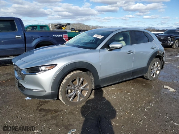 2020 Mazda CX-30 Select Package with VIN 3MVDMBCL3LM105607, listed as a Copart auction lot 42940415 with 81,026 mi miles and Salvage Title. Bid and sale history available at carsss.com. Image 1.