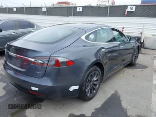 2017 Tesla Model S 100D with VIN 5YJSA1E20HF228681, listed as a IAAI auction lot 42424793 with Not provided miles and . Bid and sale history available at DreamBid. Image 4.
