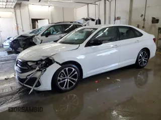 2023 Volkswagen Jetta Sport z VIN 3VWBM7BU7PM053031, wystawiony jako Copart lot #52201735 z przebiegiem 12 854 mil mil oraz Szkoda całkowita • Salvage title. Historia ofert i sprzedaży dostępna na DreamBid. Obrazek 1.
