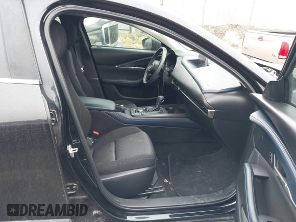2020 Mazda CX-30 with VIN 3MVDMABLXLM113036, listed as a IAAI auction lot 41173272 with 65,570 mi miles. Bid and sale history available at carsss.com. Image 5.