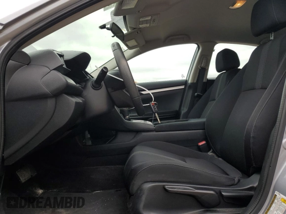 2017 Honda Civic LX z VIN 2HGFC2F51HH011825, wystawiony jako Copart lot #56276965 z przebiegiem 136 266 mil mil oraz Szkoda całkowita • Salvage title. Historia ofert i sprzedaży dostępna na DreamBid. Obrazek 7.