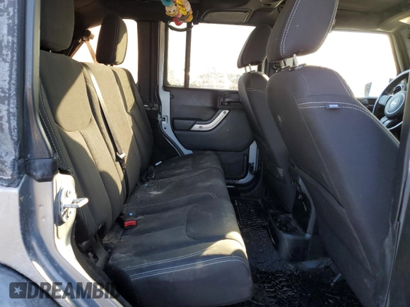 2018 Jeep Wrangler JK Unlimited Sahara with VIN 1C4HJWEGXJL922218, listed as a Copart auction lot 42282815 with 124,637 mi miles and Salvage Title. Bid and sale history available at carsss.com. Image 11.