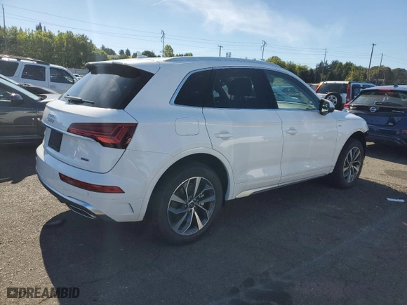 2024 Audi Q5 S line Premium Plus with VIN WA1EAAFY3R2072117, listed as a Copart auction lot 73690254 with 3,836 mi miles and Salvage Title. Bid and sale history available at carsss.com. Image 3.