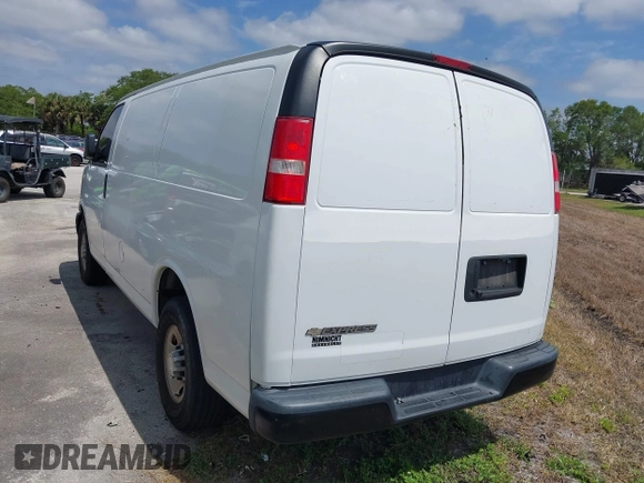 2018 Chevrolet Express Cargo with VIN 1GCWGAFP0J1342902, listed as a IAAI auction lot 42055292 with 98,297 mi miles and . Bid and sale history available at DreamBid. Image 3.