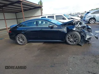 2021 Mercedes-Benz AMG GT 43 z VIN W1K7X5KB1MA037053, wystawiony jako IAAI lot #41730060 z przebiegiem 66 351 mil mil oraz . Historia ofert i sprzedaży dostępna na DreamBid. Obrazek 13.