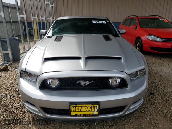 2013 Ford Mustang GT with VIN 1ZVBP8CF7D5242292, listed as a Copart auction lot 50411825 with 35,821 mi miles and Clean Title. Bid and sale history available at carsss.com. Image 5.