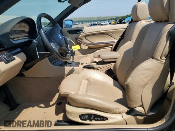 2004 BMW 3 Series 325Ci with VIN WBABW33434PL25386, listed as a Copart auction lot 62984964 with 88,373 mi miles and Salvage Title. Bid and sale history available at carsss.com. Image 7.