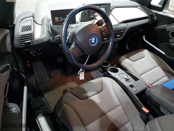 2019 BMW i3 s with VIN WBY8P8C5XK7D23732, listed as a Copart auction lot 84038514 with 32,037 mi miles and Salvage Title. Bid and sale history available at carsss.com. Image 8.
