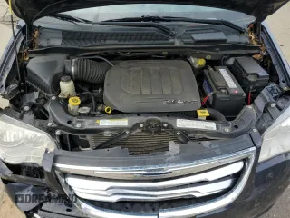 2011 Chrysler Town & Country Touring-L with VIN 2A4RR8DG8BR609567, listed as a Copart auction lot 51462205 with 67,446 mi miles and Salvage Title. Bid and sale history available at carsss.com. Image 12.