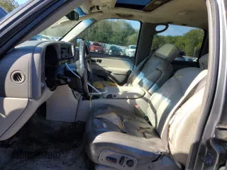 2001 GMC Yukon XL SLT with VIN 3GKEC16T91G259544, listed as a Copart auction lot 80272064 with Not Provided miles and Salvage Title. Bid and sale history available at carsss.com. Image 7.