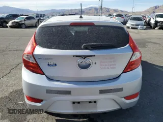 2016 Hyundai Accent SE z VIN KMHCT5AE0GU278343, wystawiony jako Copart lot #52449145 z przebiegiem 82 718 mil mil oraz Szkoda całkowita • Salvage title. Historia ofert i sprzedaży dostępna na DreamBid. Obrazek 6.