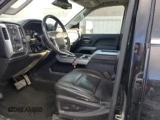 2017 Chevrolet Silverado 3500HD LTZ with VIN 1GC4K0EY7HF213904, listed as a Copart auction lot 83911964 with 121,143 mi miles and Salvage Title. Bid and sale history available at carsss.com. Image 7.