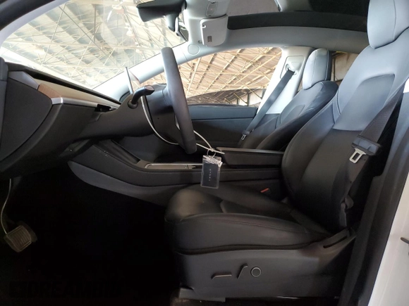 2021 Tesla Model Y Long Range z VIN 5YJYGDEE2MF243858, wystawiony jako Copart lot #58043055 z przebiegiem 24 128 mil mil oraz Szkoda całkowita • Salvage title. Historia ofert i sprzedaży dostępna na DreamBid. Obrazek 7.