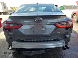 2021 Toyota Camry SE Nightshade with VIN 4T1G11AKXMU530312, listed as a Copart auction lot 50992915 with 295,435 mi miles and Clean Title. Bid and sale history available at carsss.com. Image 6.