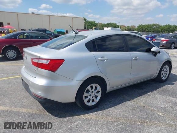 2017 Kia Rio LX with VIN KNADM4A32H6044013, listed as a IAAI auction lot 42063270 with 138,419 mi miles. Bid and sale history available at carsss.com. Image 4.