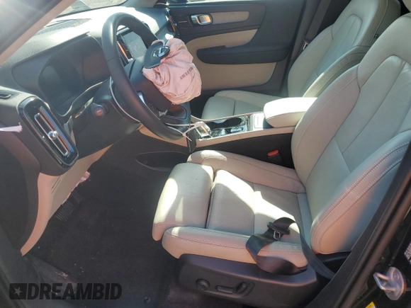 2024 Volvo XC40 с VIN YV4L12UF5R2218373, выставлен на аукционе Copart как лот 59934905 с пробегом Не указан миль и Списание • Salvage title. История ставок и продаж доступна на DreamBid. Изображение 7.