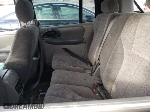 2004 Chevrolet TrailBlazer EXT LT with VIN 1GNET16S546218005, listed as a Copart auction lot 42201485 with 204,566 mi miles and Salvage Title. Bid and sale history available at carsss.com. Image 11.