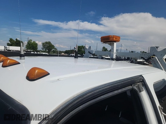 2016 Ford F-250 XLT with VIN 1FT7X2B69GEB70975, listed as a IAAI auction lot 42631424 with 238,000 mi miles and . Bid and sale history available at DreamBid. Image 21.