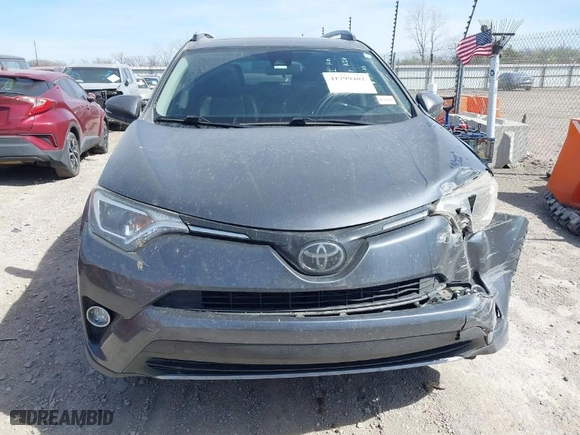 2018 Toyota RAV4 XLE with VIN JTMWFREV4JD127944, listed as a IAAI auction lot 41799402 with 65,580 mi miles. Bid and sale history available at carsss.com. Image 13.