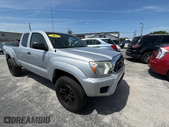 2013 Toyota Tacoma PreRunner with VIN 5TFTU4GN1DX044113, listed as a Copart auction lot 54171145 with 220,965 mi miles and Clean Title. Bid and sale history available at carsss.com. Image 1.