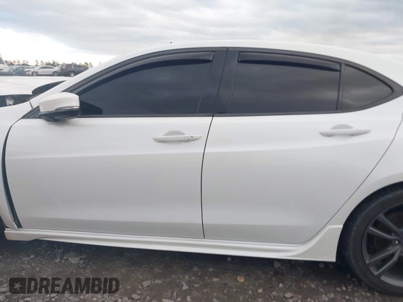 2019 Acura TLX w/A-Spec Pkg with VIN 19UUB1F65KA003195, listed as a IAAI auction lot 41225367 with 86,778 mi miles. Bid and sale history available at carsss.com. Image 14.