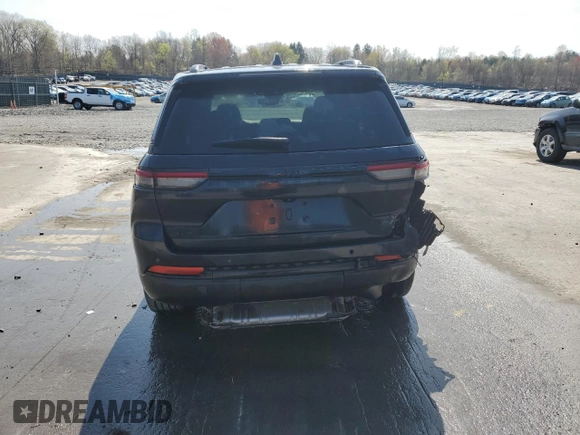 2023 Jeep Grand Cherokee Limited with VIN 1C4RJHBG4PC673234, listed as a Copart auction lot 54026265 with 34,043 mi miles and Salvage title. Bid and sale history available at DreamBid. Image 6.