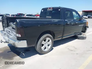 2012 Ram 1500 Big Horn z VIN 1C6RD6GT5CS224170, wystawiony jako IAAI lot #41644272 z przebiegiem 181 504 mil mil oraz . Historia ofert i sprzedaży dostępna na DreamBid. Obrazek 4.