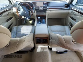 2014 Lexus LS 460 L with VIN JTHGL5EF3E5053199, listed as a Copart auction lot 88128655 with 204,969 mi miles and Salvage title. Bid and sale history available at DreamBid. Image 8.